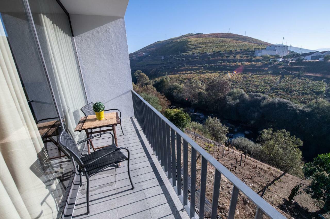 Villa Casa Foz Do Corgo - Private Pool, Gardens And River Access *