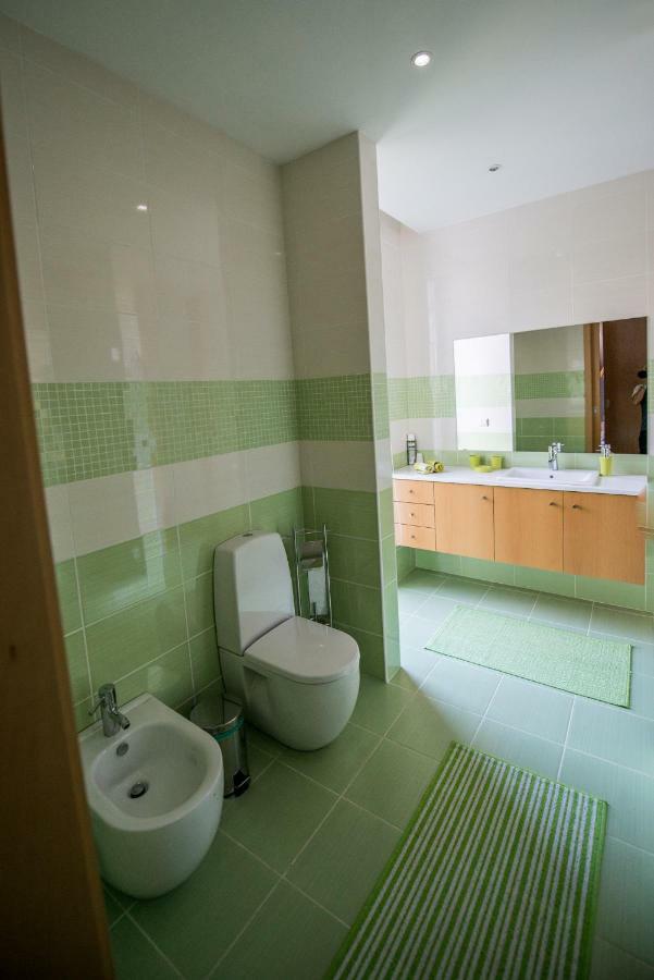Casa Foz Do Corgo - Private Pool, Gardens And River Access * Peso da Regua