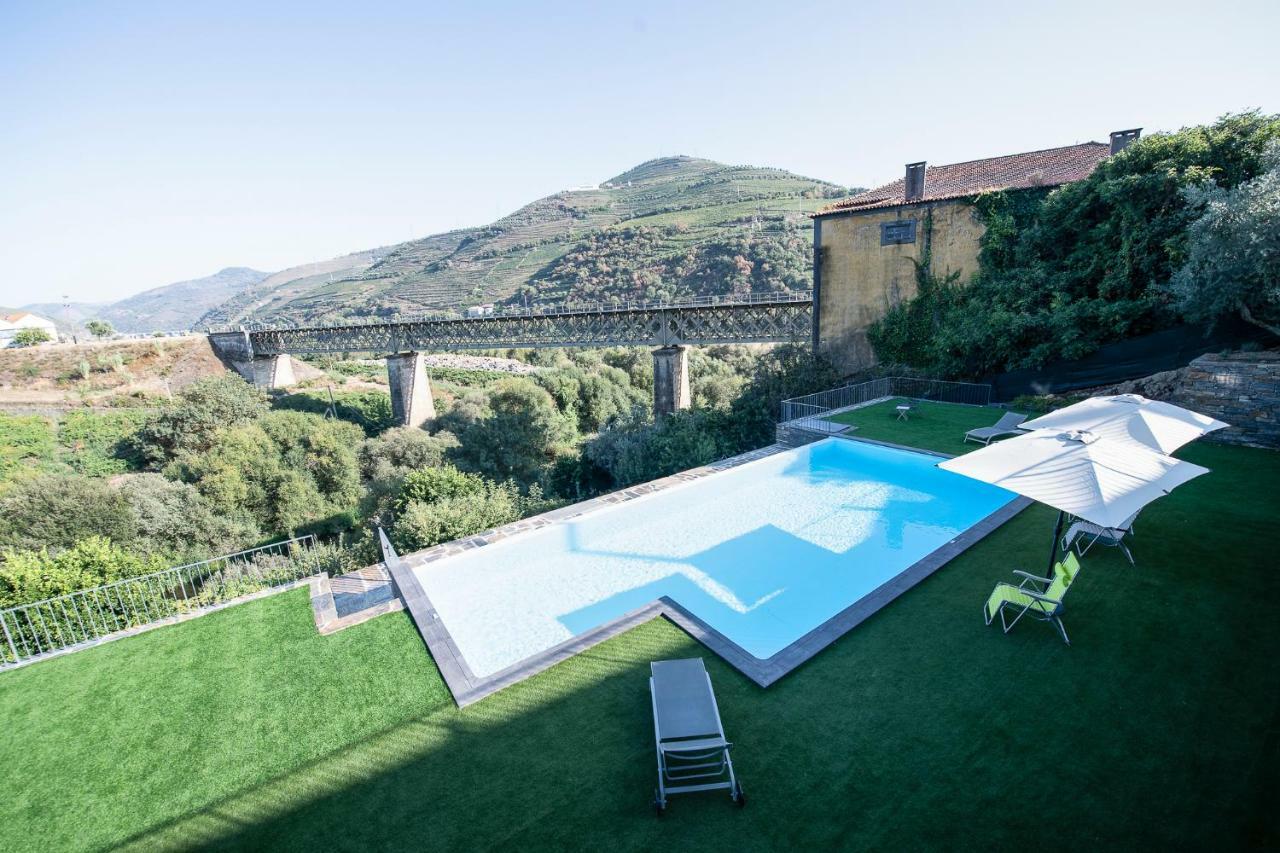 Casa Foz Do Corgo - Private Pool, Gardens And River Access Villa *